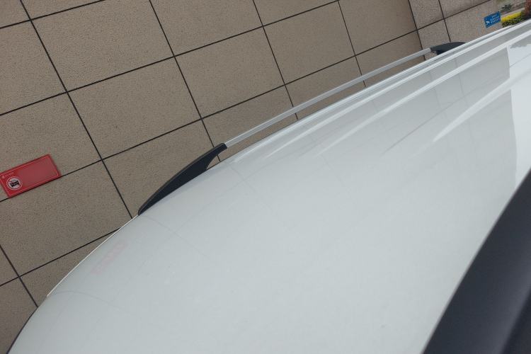 Used Cowin V3 2016 1.5L Manual SmartLink III Roof