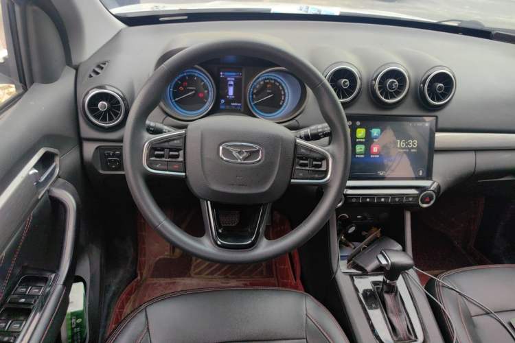 Used Cowin V3 2016 1.5L Automatic SmartConnect II Navigation Edition Steering Wheel