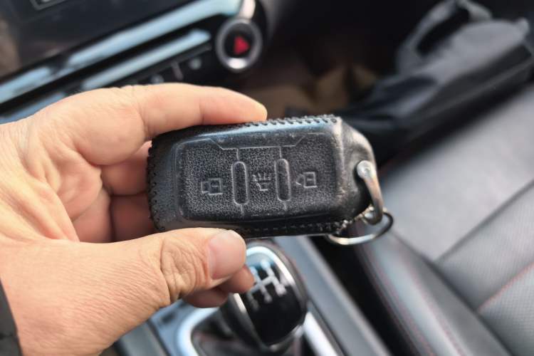 Used Cowin V3 2016 1.5L Manual SmartLink III Vehicle Key