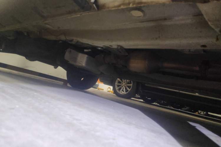 Used Cowin X3 2019 1.5L Manual Smart Edition Chassis Front Right