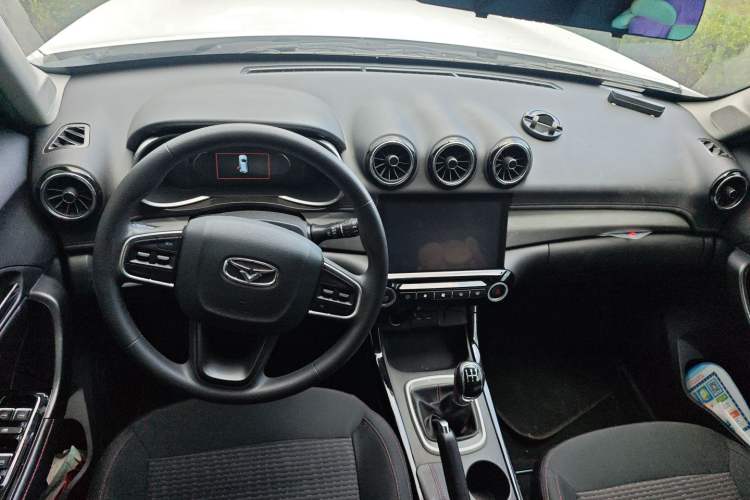 Used Cowin X3 2019 1.5L Manual Smart Edition Interior 2
