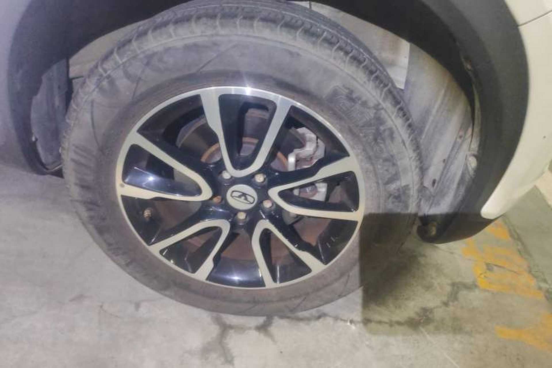 Used Cowin X3 2019 1.5L Manual Smart Edition Right Front Wheel Hub