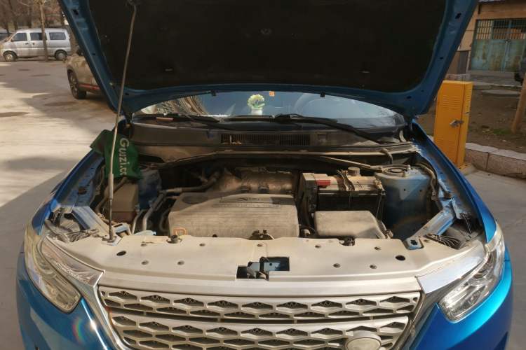 Used Cowin X3 2016 1.6L Manual Enthusiast Edition Engine Bay