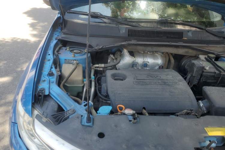 Used Cowin X3 2016 1.6L CVT Enthusiast Edition Engine Bay Right