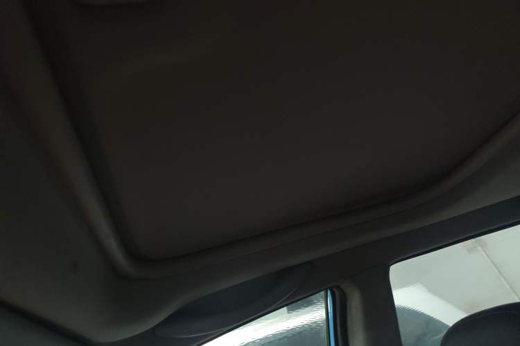 Used Cowin X3 2016 1.6L Manual Enthusiast Edition Headliner