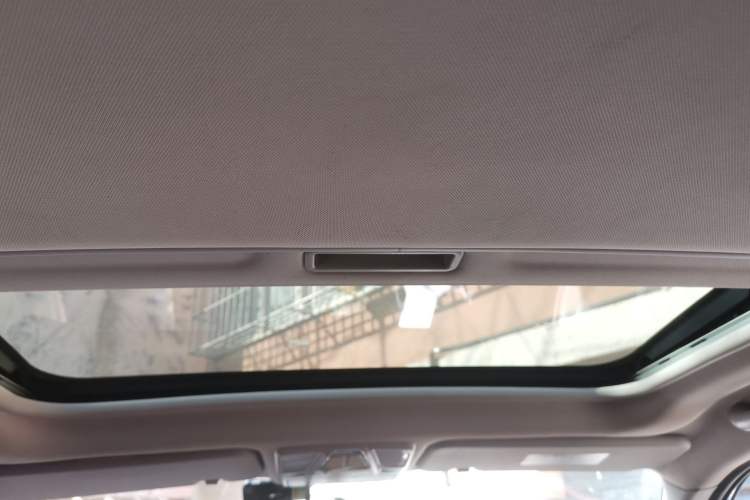 Used Cowin X3 2016 1.6L Manual Enthusiast Edition Headliner