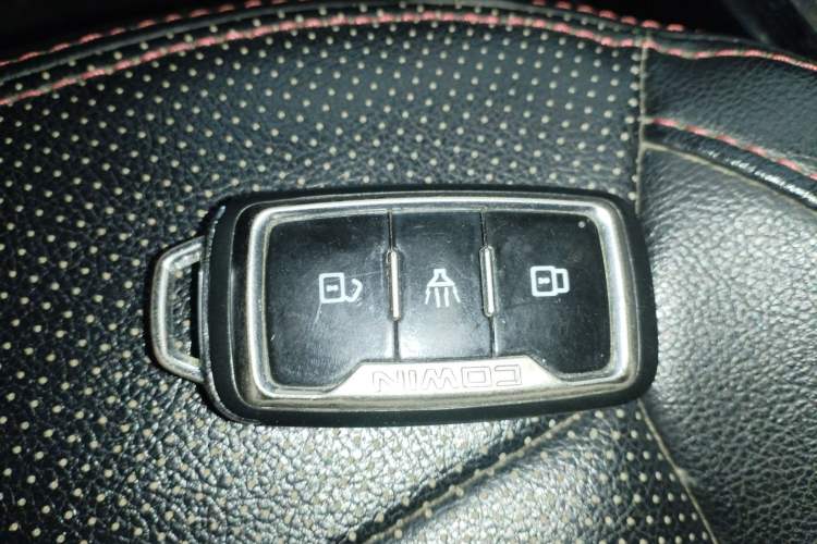 Used Cowin X3 2016 1.6L Manual SmartConnect III Version Interior 1