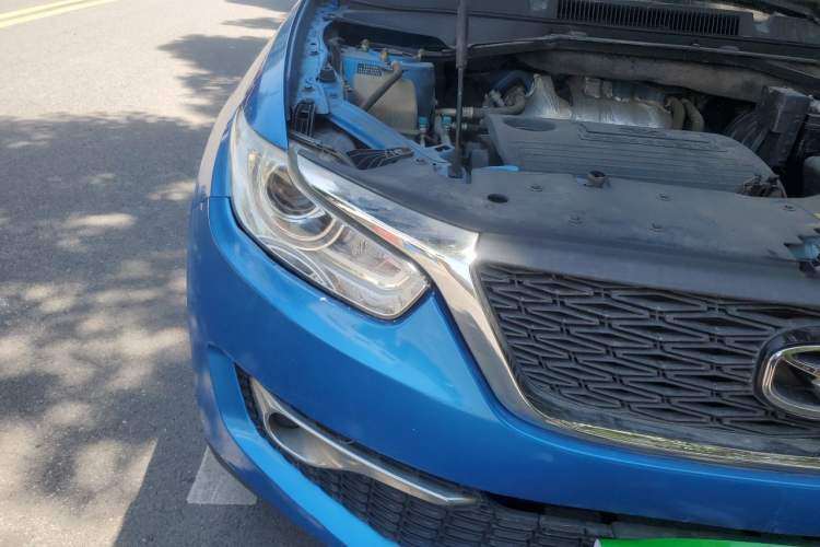Used Cowin X3 2016 1.6L CVT Enthusiast Edition Right Front Headlight