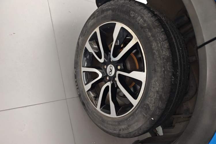 Used Cowin X3 2016 1.6L CVT Smart Connect III Version Right Rear Wheel Hub
