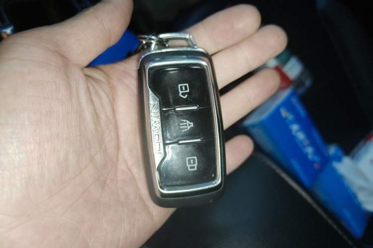 Used Cowin X3 2016 1.6L CVT Smart Connect III Version Vehicle Key