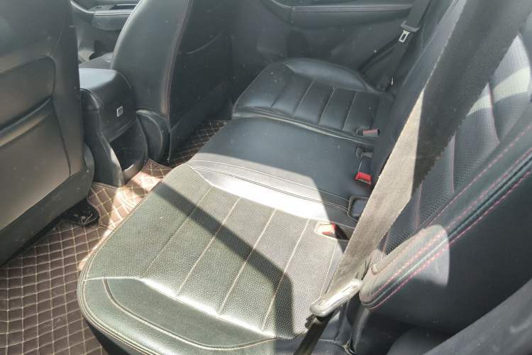Used Cowin X3 2016 1.6L Manual Enthusiast Edition Interior 1