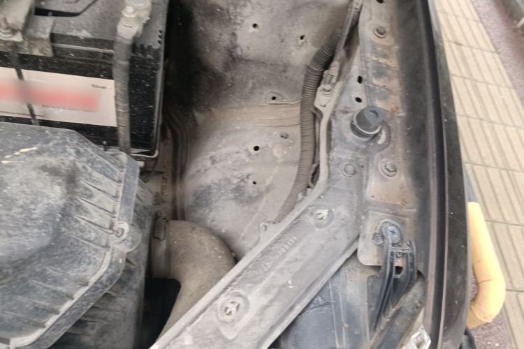 Used Cowin X3 2016 1.6L Manual Smart Connect IV Version Engine Bay Left