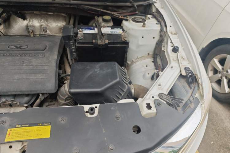 Used Cowin X3 2016 1.6L Manual SmartConnect III Version Engine Bay Left