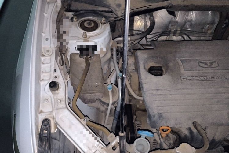 Used Cowin X3 2016 1.6L Manual SmartConnect III Version Engine Bay Right