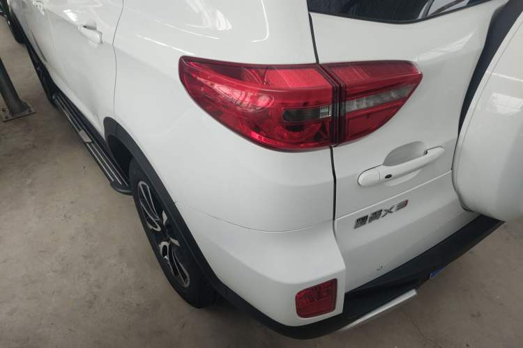 Used Cowin X3 2016 1.6L Manual SmartConnect III Version Exterior 14