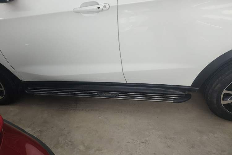 Used Cowin X3 2016 1.6L Manual SmartConnect III Version Exterior 9