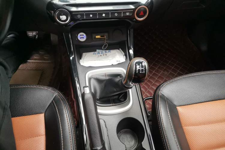 Used Cowin X3 2016 1.6L Manual Enthusiast Edition Gear Lever