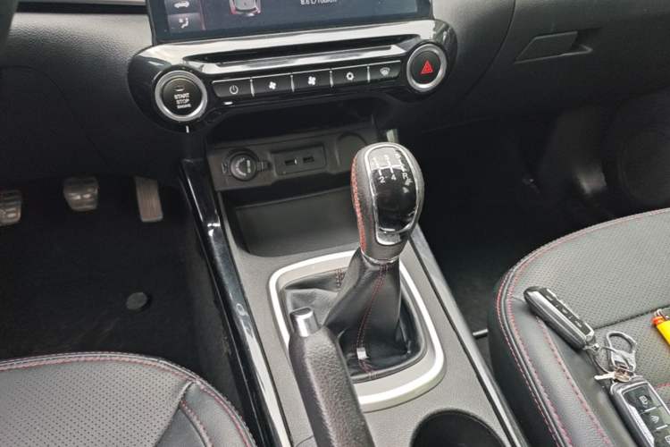 Used Cowin X3 2016 1.6L Manual Enthusiast Edition Gear Lever