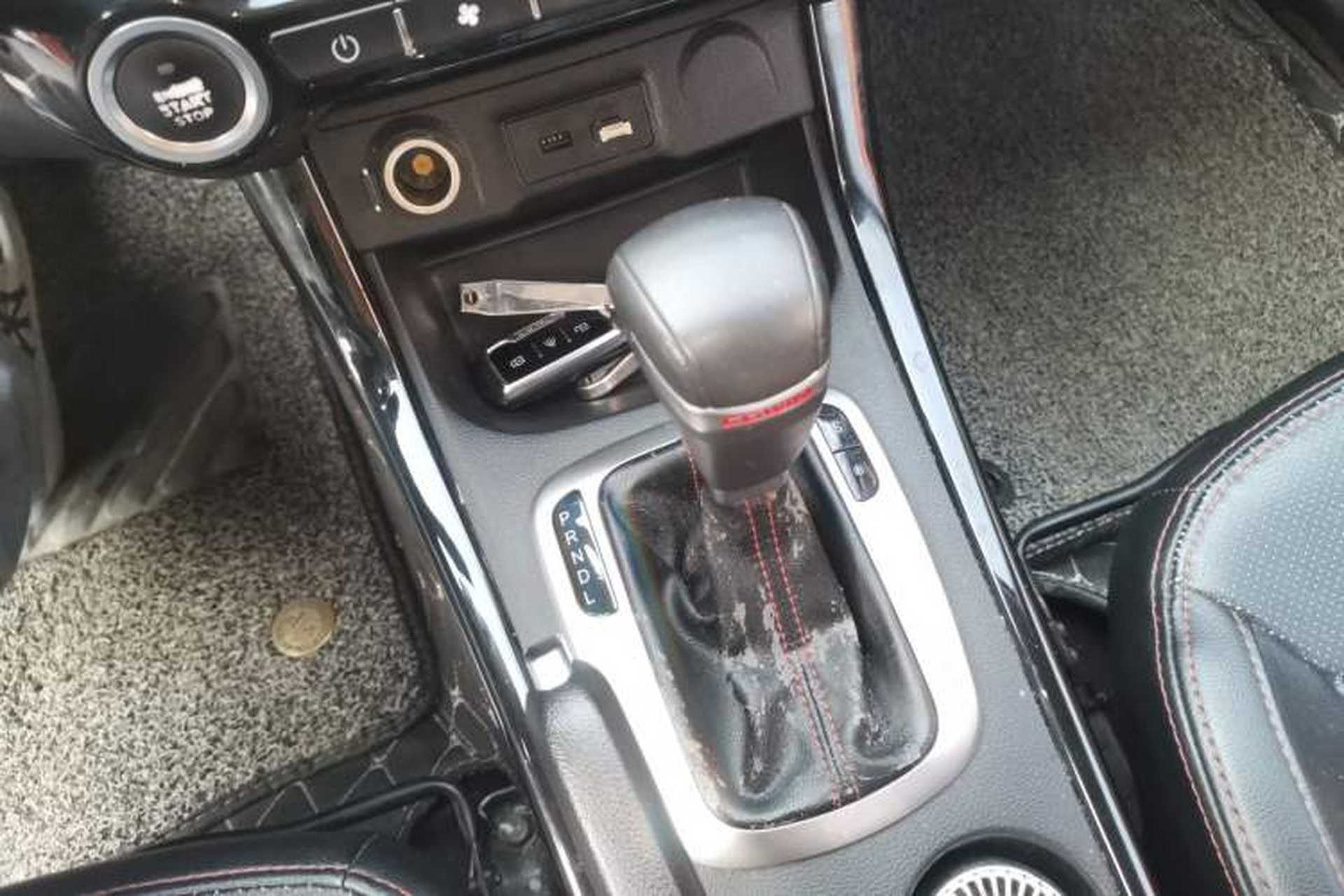 Used Cowin X3 2016 1.6L CVT Smart Connect V Edition Gear Lever
