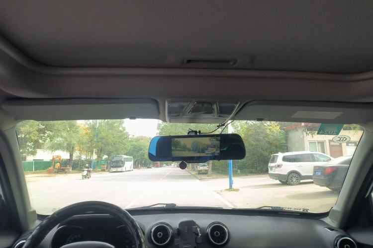 Used Cowin X3 2016 1.6L CVT Smart Connect III Version Headliner