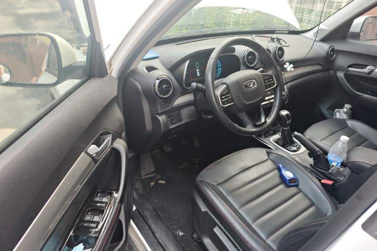 Used Cowin X3 2016 1.6L Manual Enthusiast Edition Interior 3