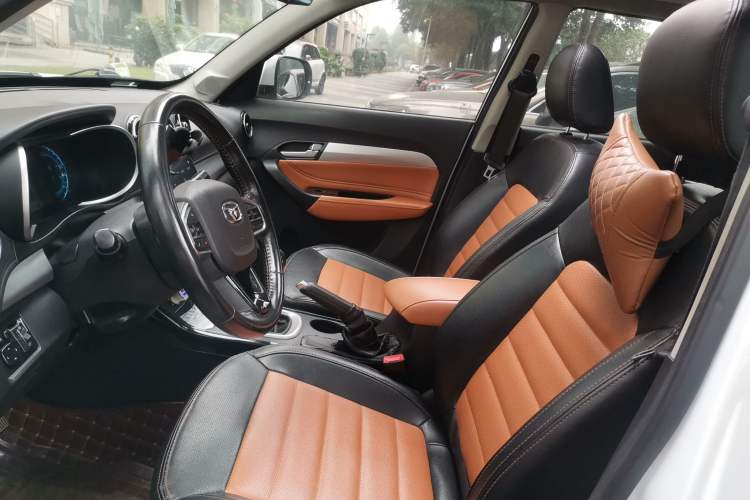 Used Cowin X3 2016 1.6L Manual Enthusiast Edition Left Front Seat