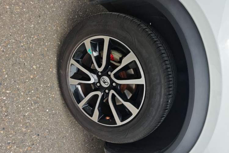 Used Cowin X3 2016 1.6L Manual Enthusiast Edition Left Front Wheel Hub