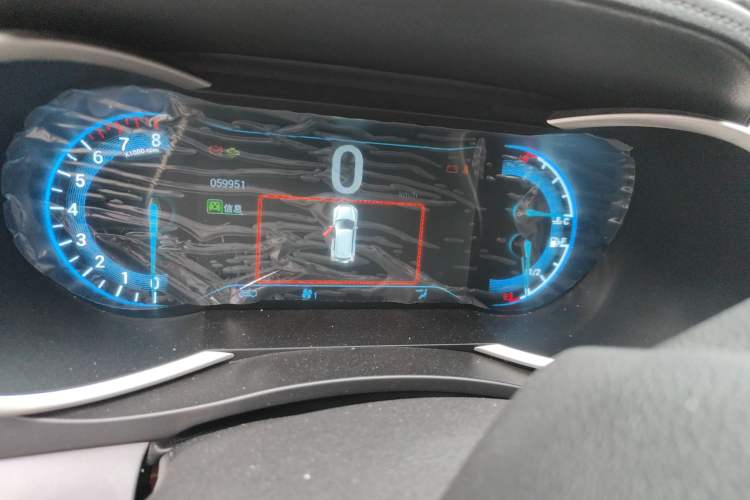 Used Cowin X3 2016 1.6L Manual Smart Connect IV Version Odometer Close Up