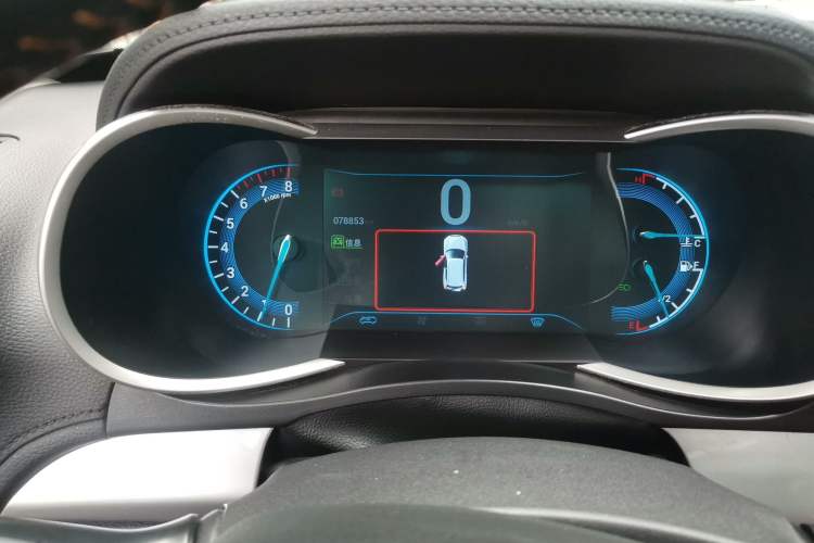 Used Cowin X3 2016 1.6L Manual Enthusiast Edition Odometer Close Up