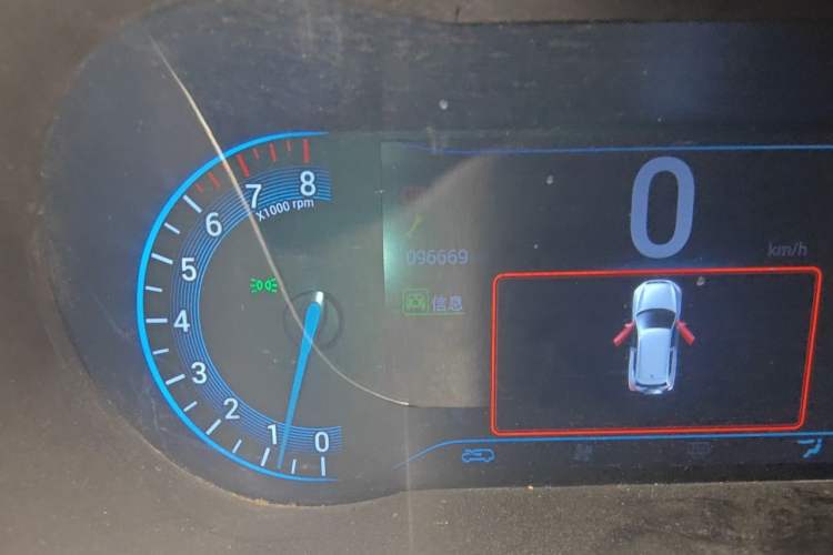 Used Cowin X3 2016 1.6L Manual Enthusiast Edition Odometer Close Up