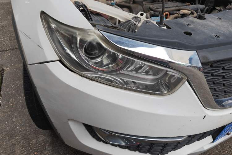 Used Cowin X3 2016 1.6L Manual Smart Connect II Version Right Front Headlight