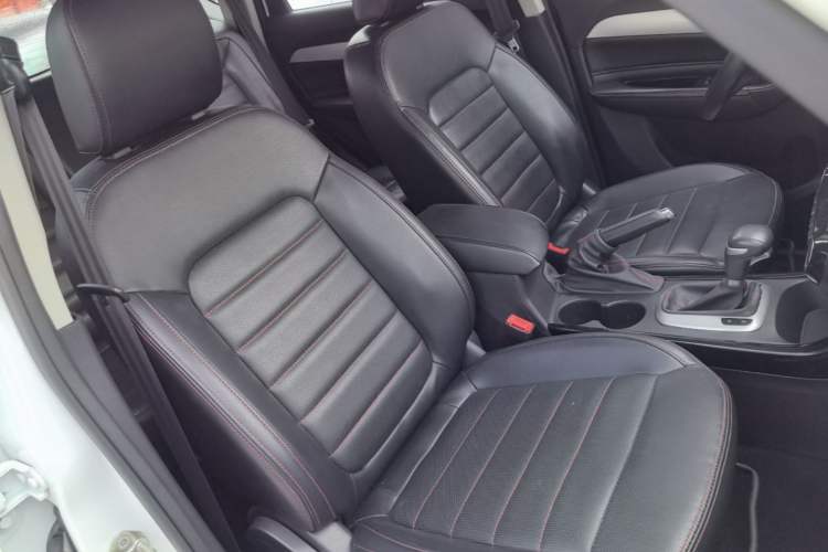 Used Cowin X3 2016 1.6L CVT Enthusiast Edition Right Front Seat