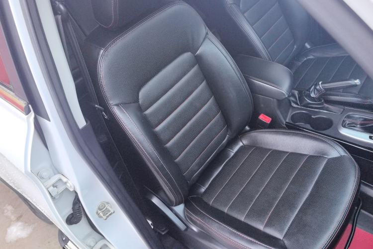 Used Cowin X3 2016 1.6L CVT Smart Connect III Version Right Front Seat