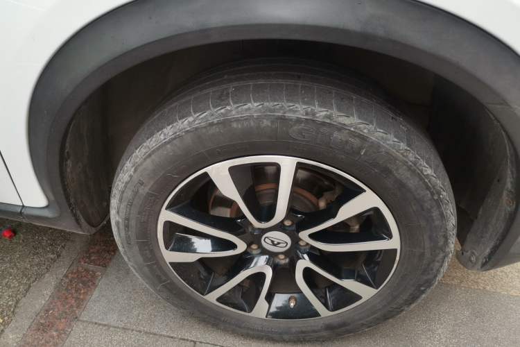 Used Cowin X3 2016 1.6L Manual Enthusiast Edition Right Front Wheel Hub