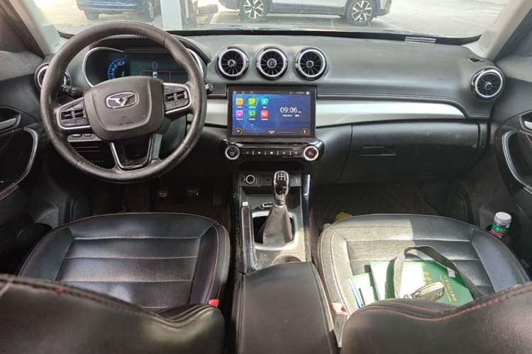 Used Cowin X3 2016 1.6L Manual SmartConnect III Version Center Console