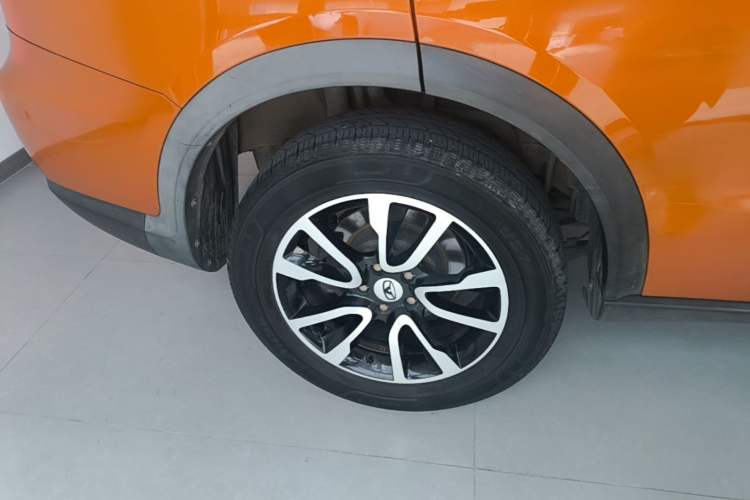 Used Cowin X3 2016 1.6L Manual Enthusiast Edition Exterior 5