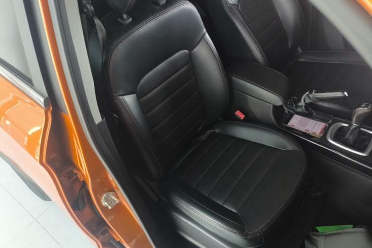 Used Cowin X3 2016 1.6L Manual Enthusiast Edition Right Front Seat