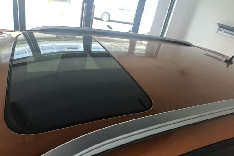 Used Cowin X3 2016 1.6L Manual Enthusiast Edition Roof