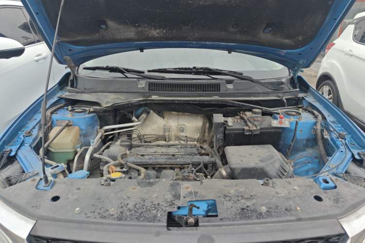 Used Cowin X3 2017 1.6L Manual Enthusiast Edition China V Standard Engine Bay