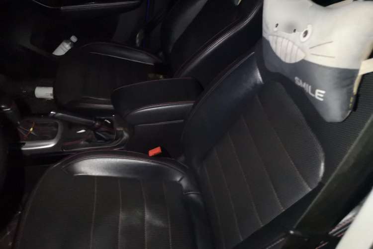 Used Cowin X3 2017 1.6L CVT Enthusiast Edition China V Standard Left Front Seat