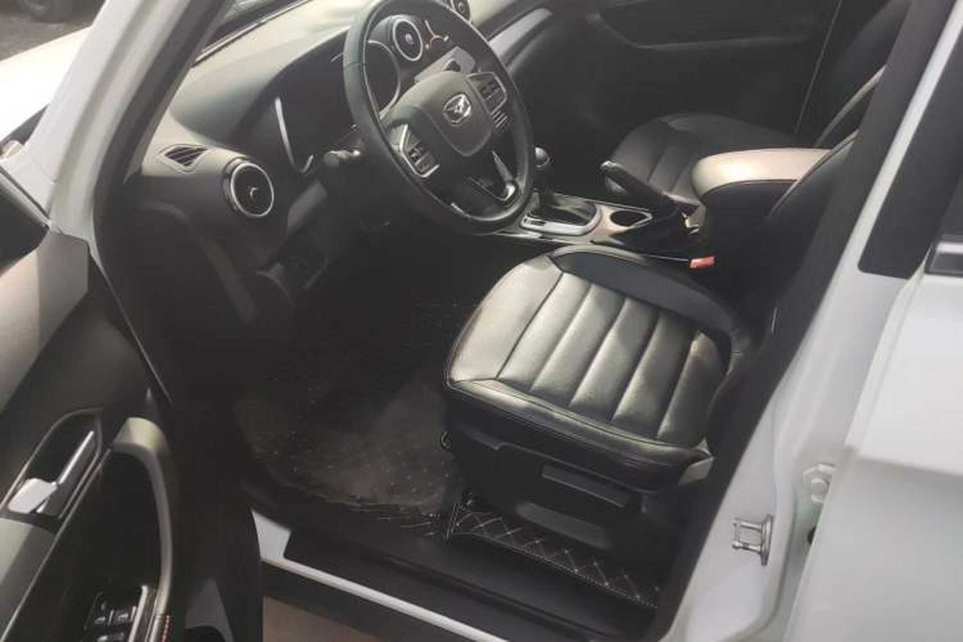 Used Cowin X3 2017 1.6L CVT Enthusiast Edition China V Standard Driver Seat