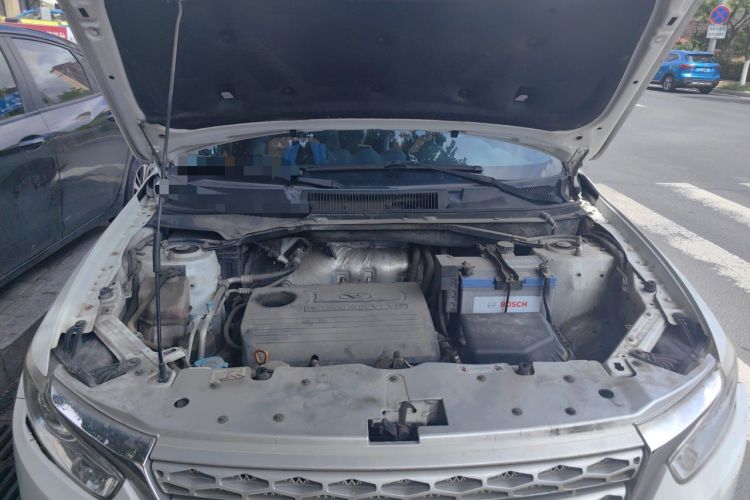 Used Cowin X3 2017 1.6L Manual Enthusiast Edition China V Standard Engine Bay