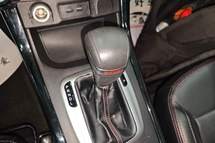 Used Cowin X3 2017 1.6L CVT Enthusiast Edition China V Standard Gear Lever