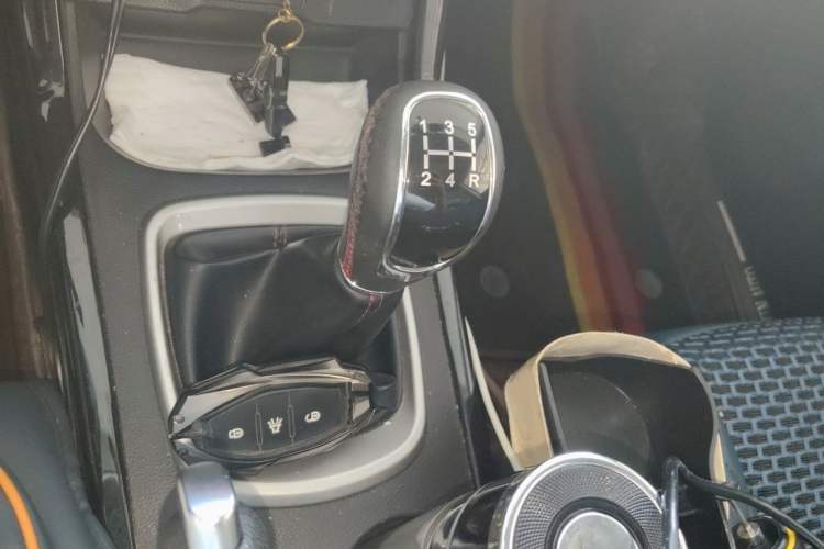 Used Cowin X3 2017 1.6L Manual Enthusiast Edition China V Standard Gear Lever
