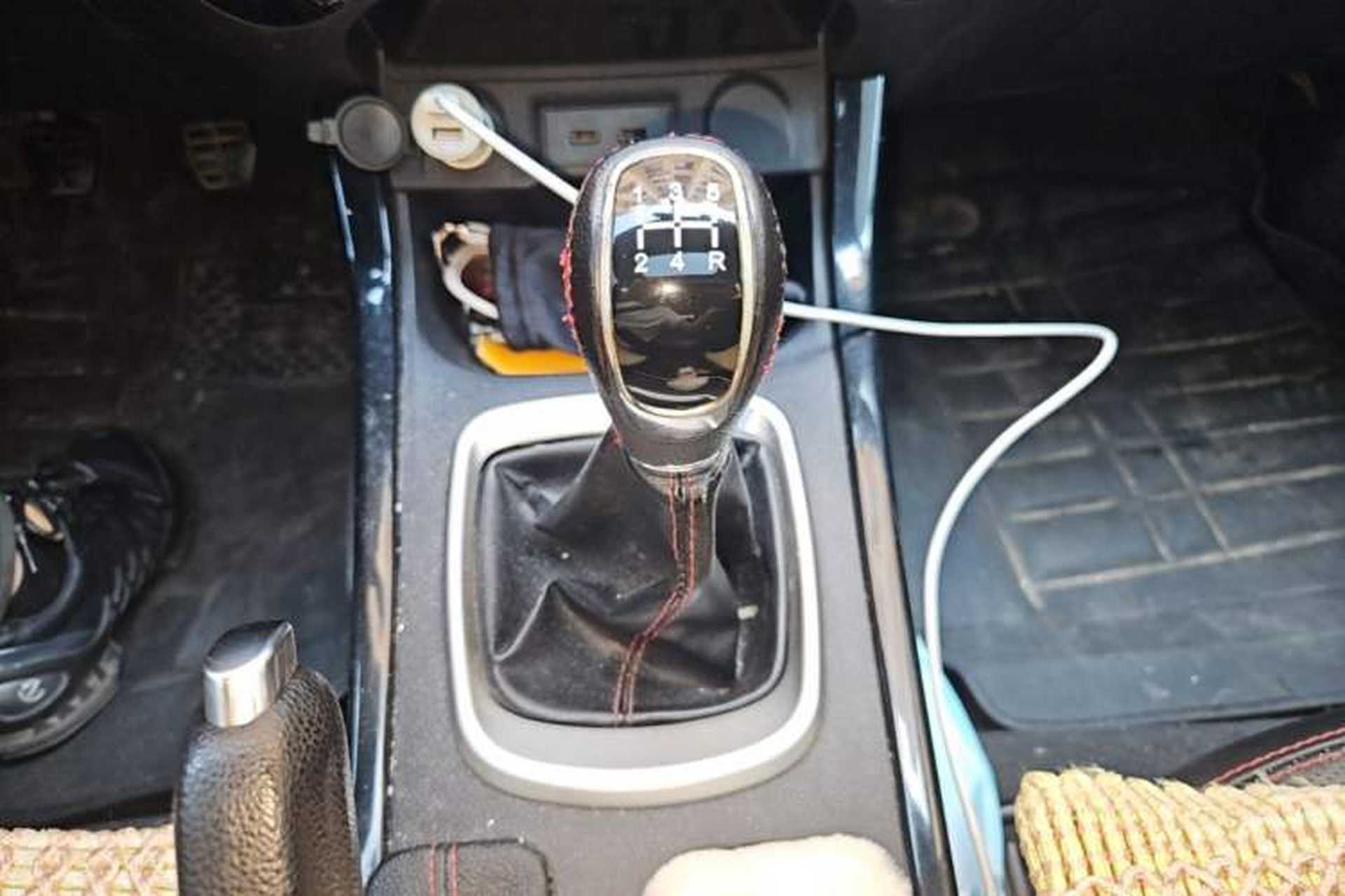 Used Cowin X3 2017 1.6L Manual Enthusiast Edition China V Standard Gear Lever