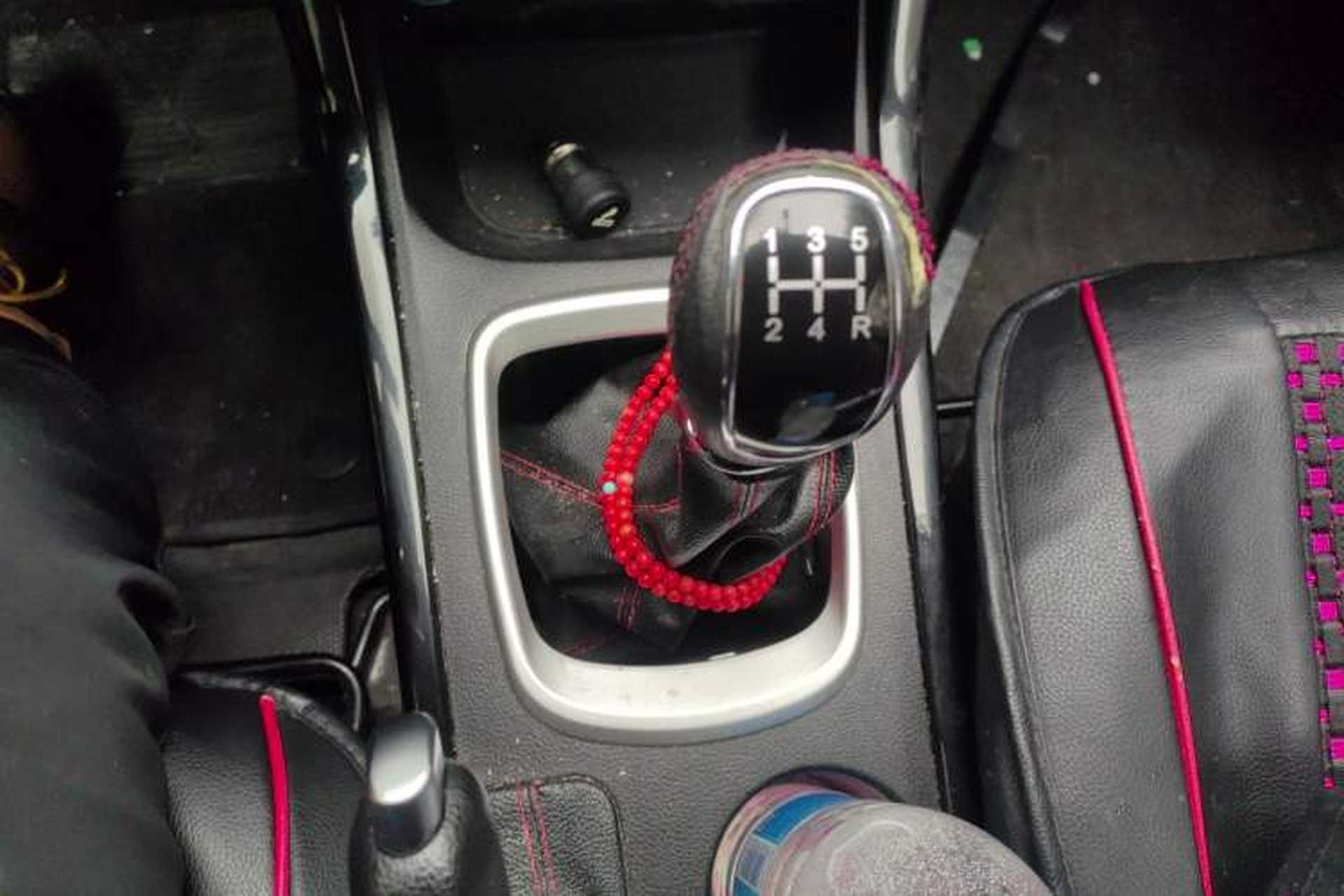 Used Cowin X3 2017 1.6L Manual Enthusiast Edition China V Standard Gear Lever
