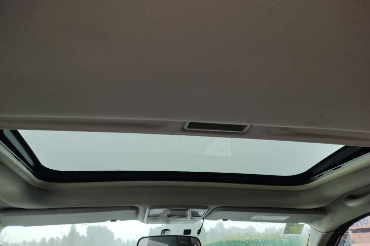 Used Cowin X3 2017 1.6L CVT Enthusiast Edition China V Standard Headliner