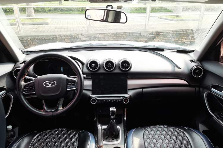 Used Cowin X3 2017 1.6L Manual Enthusiast Edition China V Standard Interior 1
