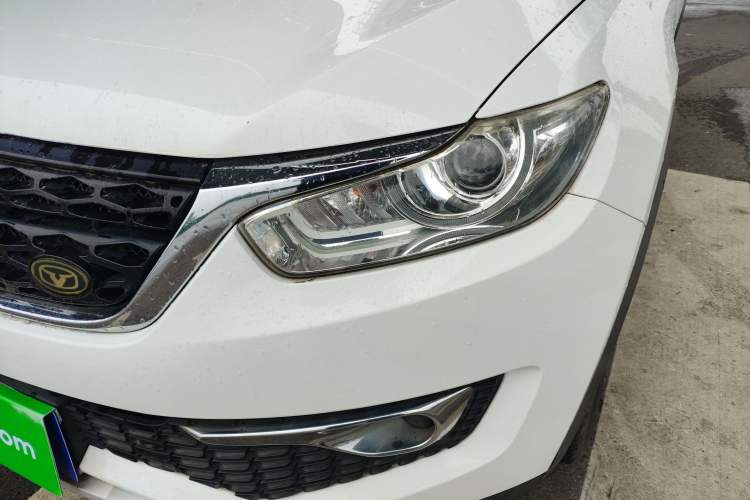 Used Cowin X3 2017 1.6L CVT Enthusiast Edition China V Standard Left Front Headlight