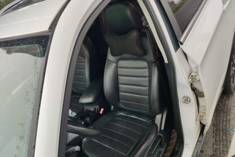 Used Cowin X3 2017 1.6L CVT Enthusiast Edition China V Standard Left Front Seat